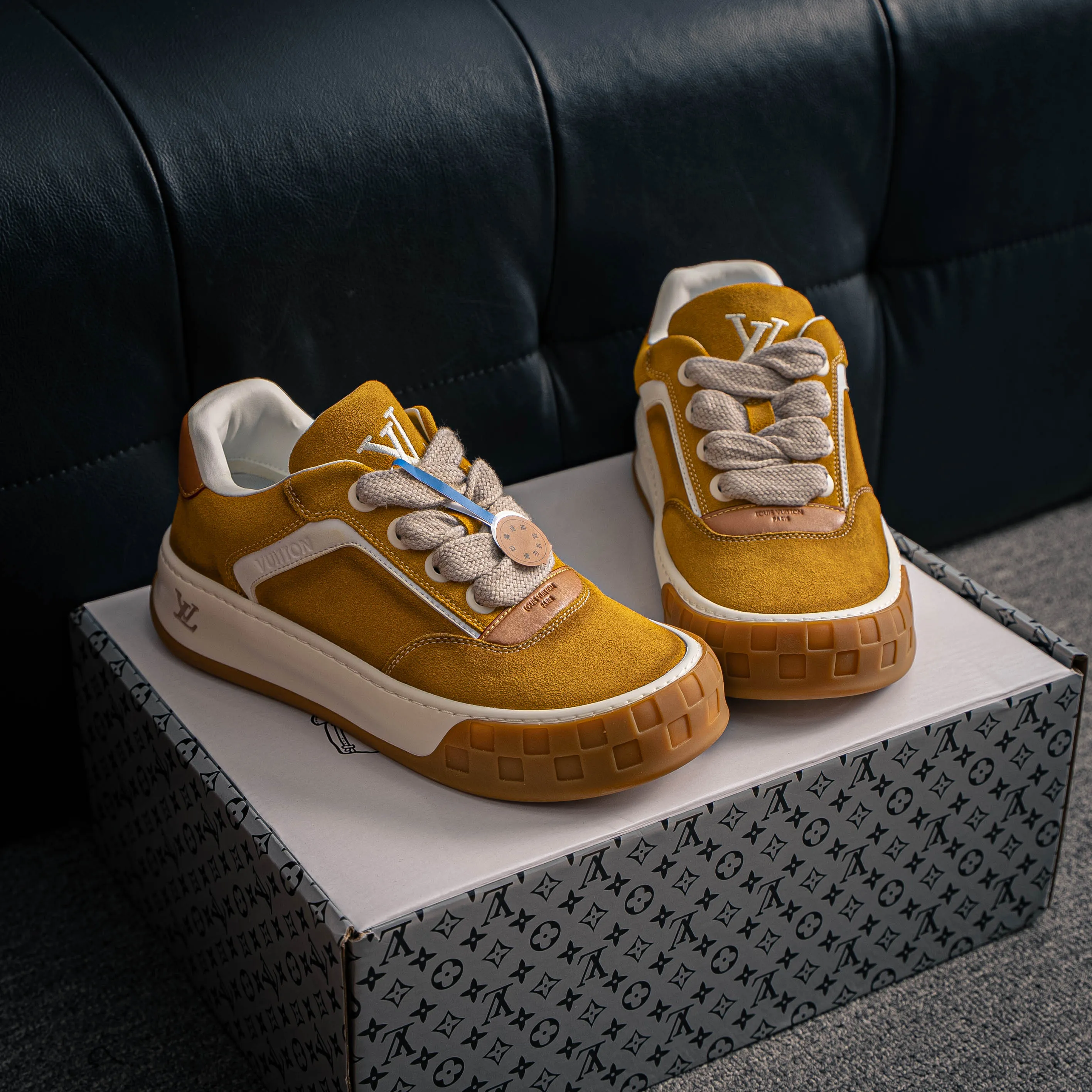 # LV LOUIS VUITTON Tilted Low Sneakers Series Low-Top Retro Versatile Skate Shoes 2026 Skate Shoes Shoes